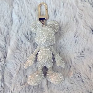 Disney x BaubleBar Mickey Mouse Pearl Covered Bag Charm Keychain | New in Box